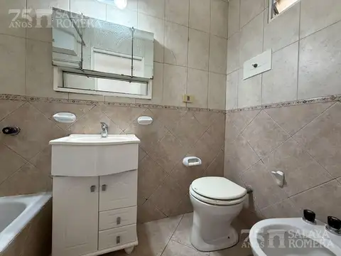 Departamento en Venta en Olivos Vias/Rio, USD 102.000