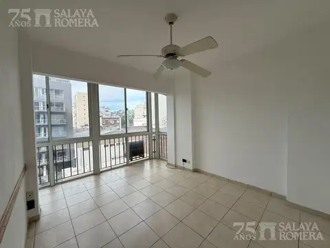 Departamento en venta 2 ambientes Vista al Río - Olivos-