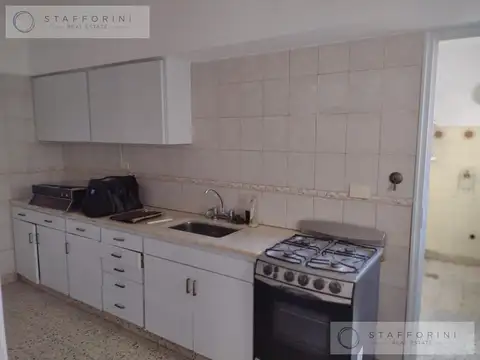 Departamento en Alquiler con 1 cocheras