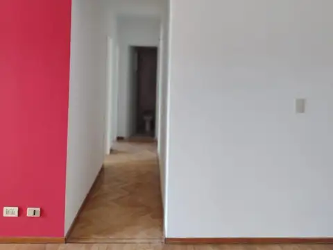 Departamento 4 ambientes con 2 baños