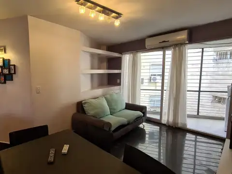 Rio de Janeiro Al 900 - Dto 3 Ambientes con Balcón SIN MUEBLES