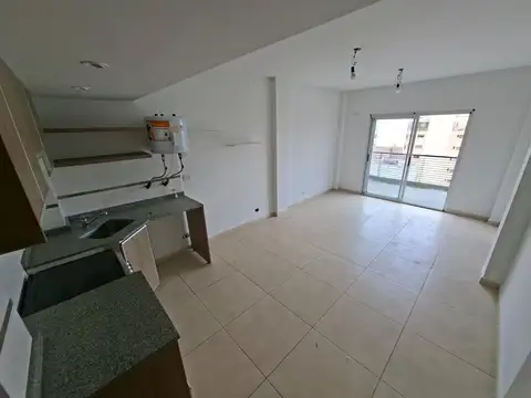 MONOAMBIENETE C/BALCON/EXCELENTE ESTADO/UBICACION!