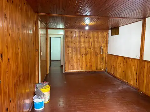 Casa 4 ambientes con 1 baño