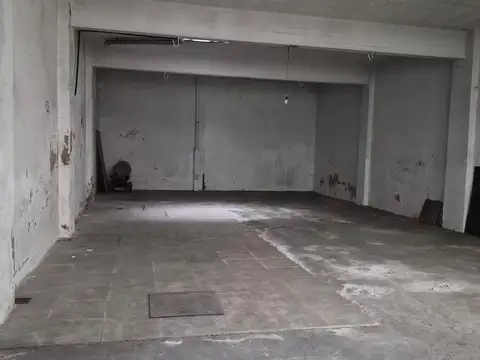 Local en Alquiler en Piñeyro, $ 2.300.000