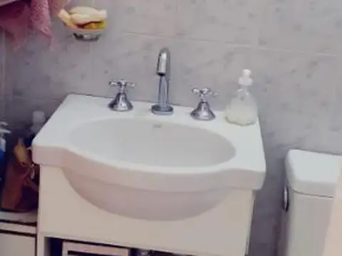 Depto Tipo Casa en Venta con 1 cocheras