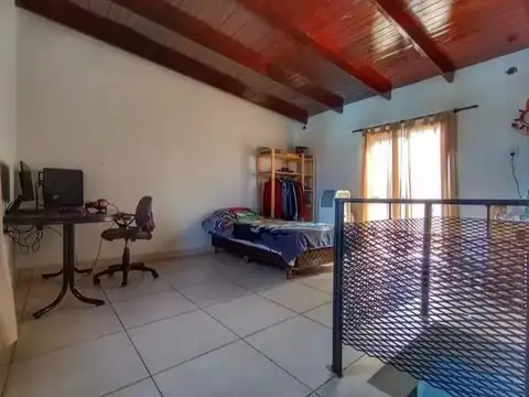 Casa 3 ambientes con 2 baños