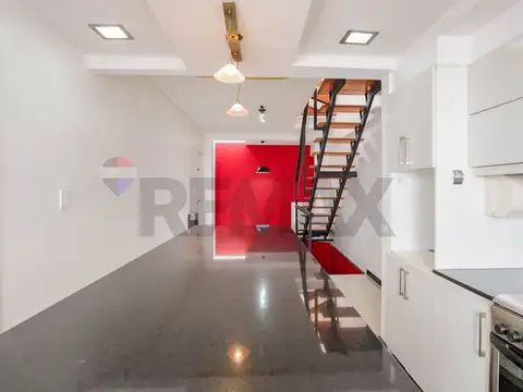 Depto Tipo Casa en Venta 36 años
