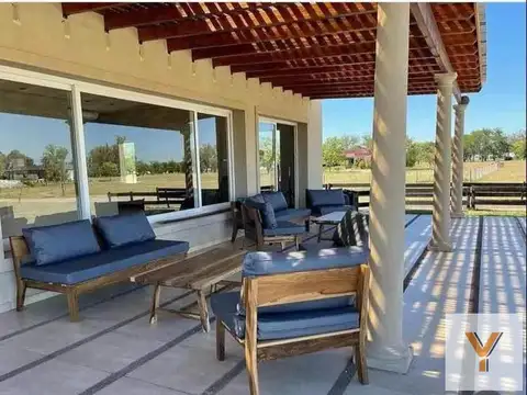 Terreno en venta - 2.078,54Mts2 - Luján