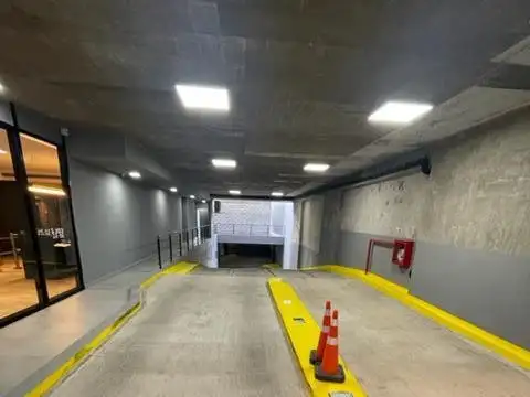 Oficina en Alquiler al Noreste