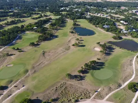 Terreno en venta en Costa Esmeralda, Barrio Golf