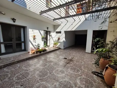 Casa en venta 4 dormitorios en General Paz
