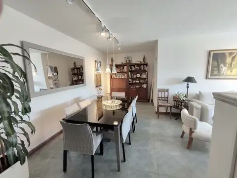 Departamento en Venta con cochera