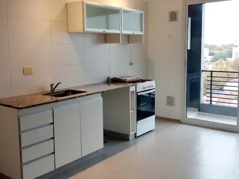 Departamento en Alquiler en Villa del Parque, $ 400.000