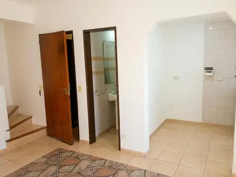 Depto Tipo Casa en Venta al Noroeste