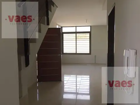 Casa en Alquiler de 2 dormitorios