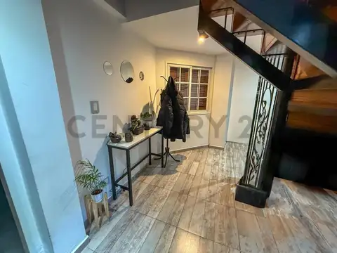 Depto Tipo Casa en Venta en Paternal, USD 169.000