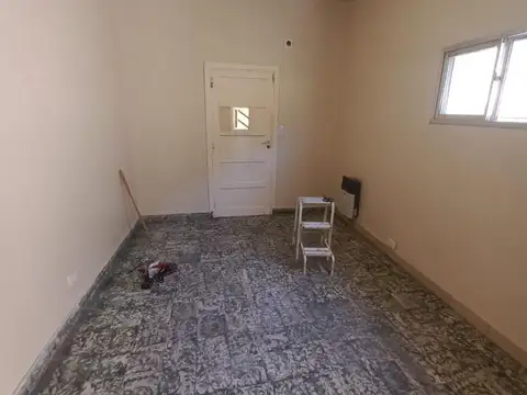 25 De Mayo 1330 , Piso PB