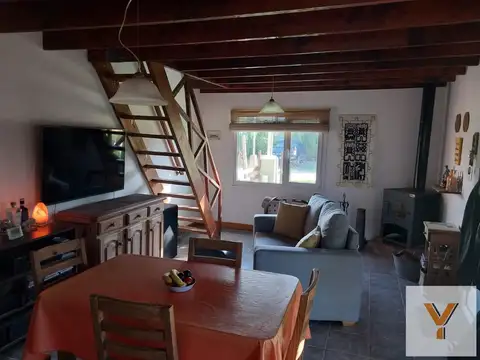 Casa en venta - 2 Dormitorios 1 Baño - Mar Chiquita