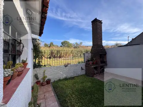 Casa 3 ambientes con 1 baño