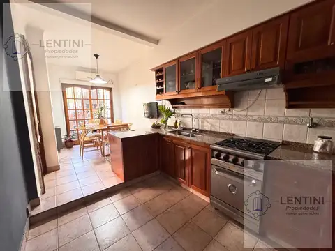 Casa en Venta en Ciudad Jardin del Palomar, USD 160.000