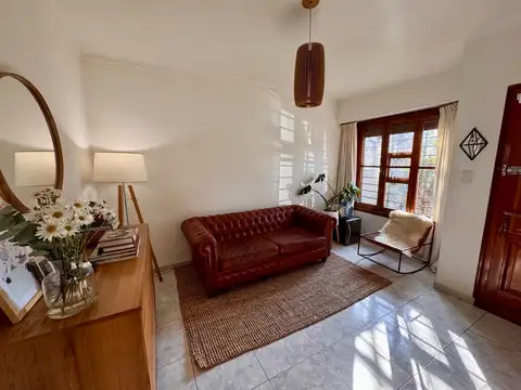 VENTA CASA CIUDAD JARDIN SOBRE CALLE AVIADOR FREDES 140M2