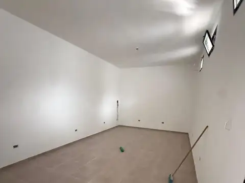 Galpon en Alquiler en San Martin, $ 2.000.000