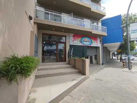 Av Alberdi 511 , Piso 5