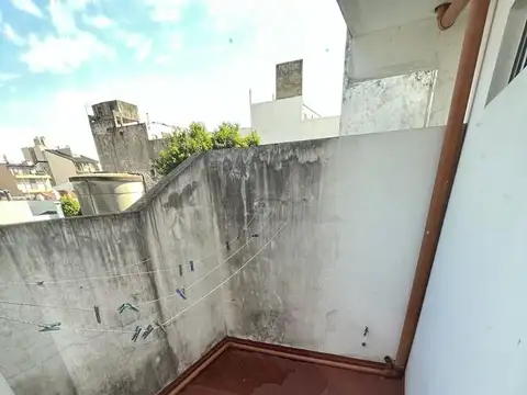 Anchordoqui 1100, Piso 1