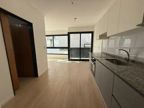 VENTA MONOAMBIENTE CON PATIO RECOLETA A ESTRENAR