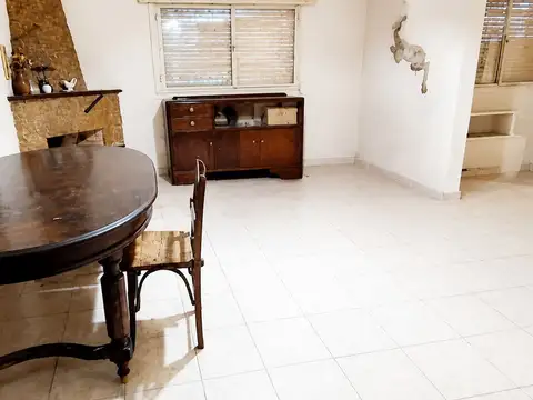 Depto Tipo Casa en Venta de 4 ambientes