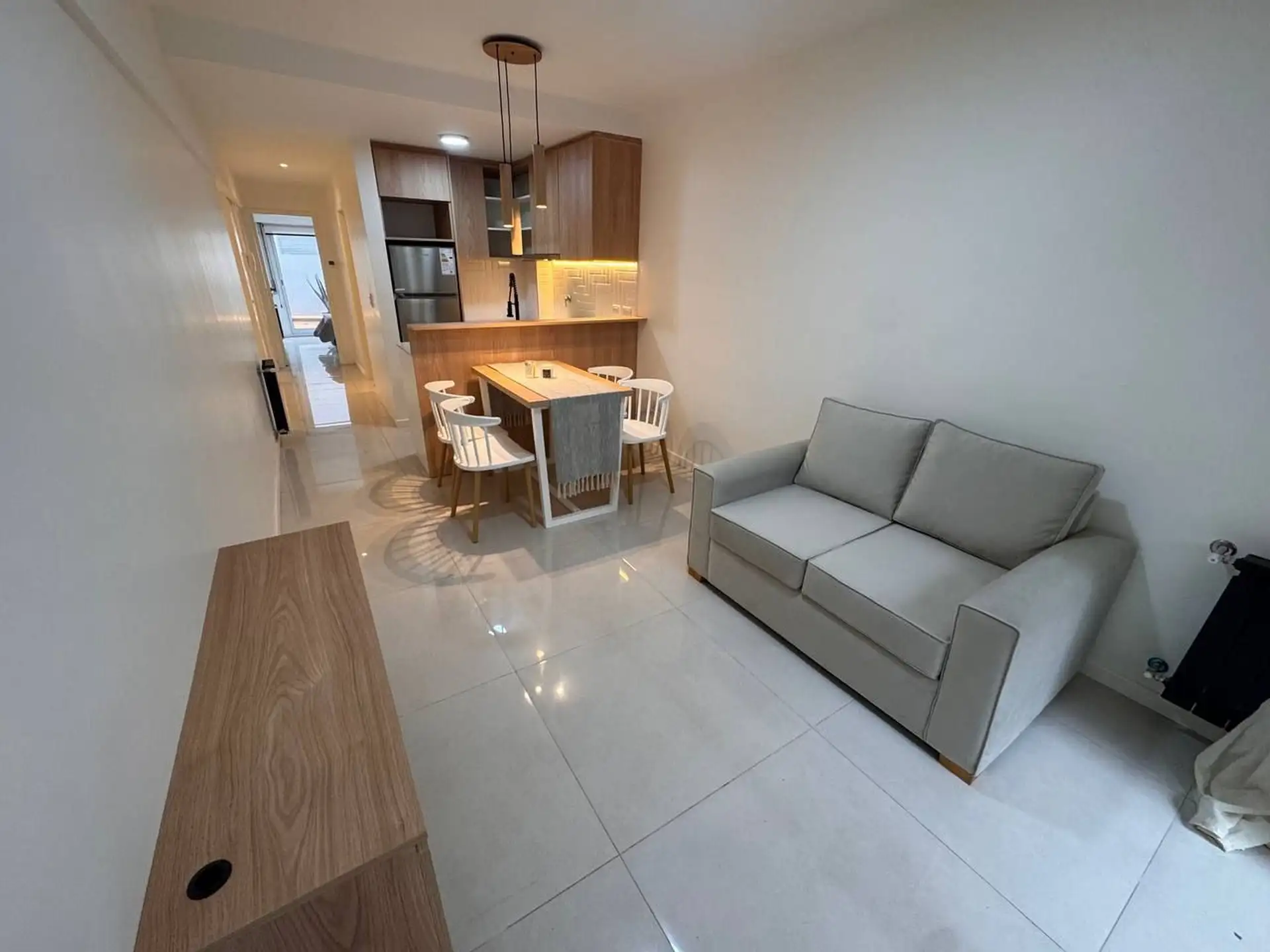 Depto 3 amb, 70m² reciclado con balcón y calefacción — Macrocentro