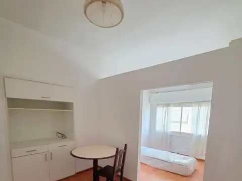 MONOAMBIENTE DIVIDIDO MUY LUMINOSO