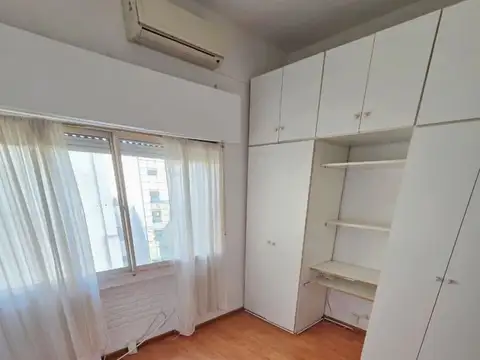 Bartolome Mitre 1600, Piso 5