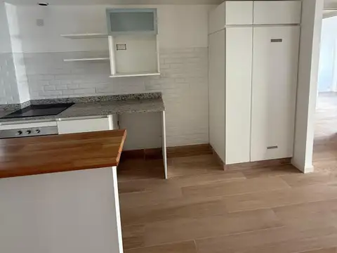 Departamento en Venta en Barrio Norte, USD 148.000