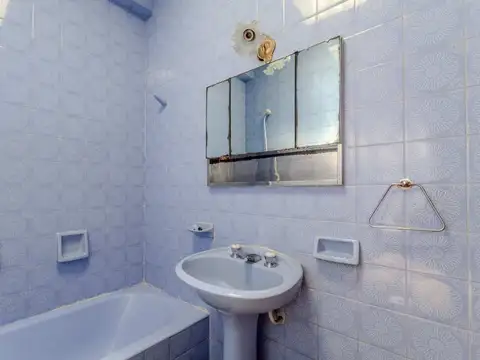Depto Tipo Casa 2 ambientes con 1 baño