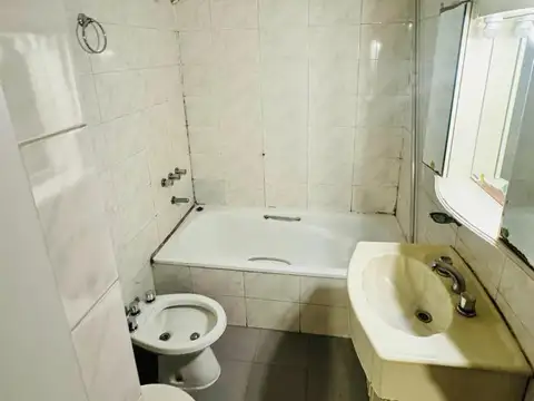 Departamento 2 ambientes con 1 baño