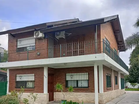 Venta Casa 5 amb. apto. credito barrio Ingeniero Maschwitz Escobar