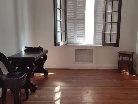 Departamento en Venta en San Nicolás, USD 120.000