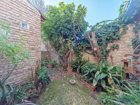 Casa 7 ambientes con 6 baños