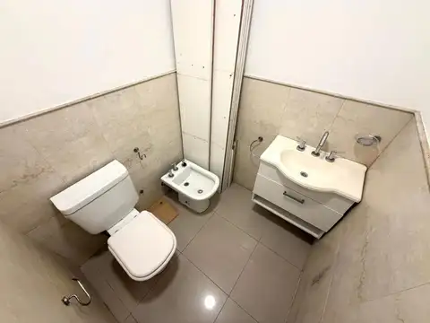 Oficina comercial - 2 ambientes en complejo Bureau Leloir