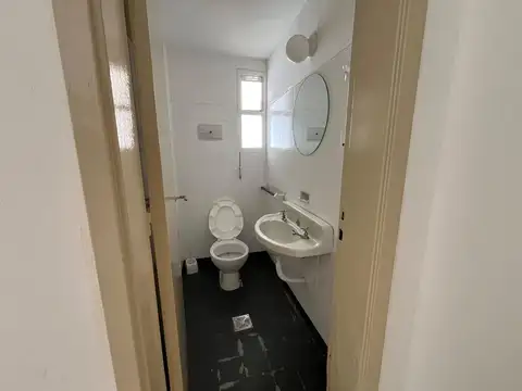 Depto Tipo Casa en Venta de 8 ambientes