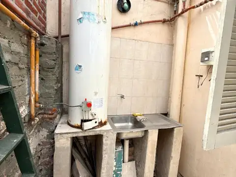 Depto Tipo Casa en Venta en Lanus Oeste, USD 62.000