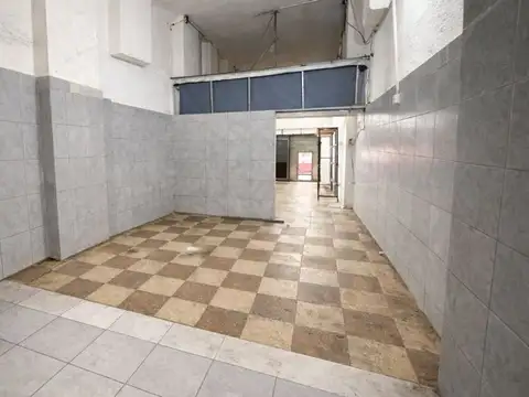 Local en Alquiler 76 años