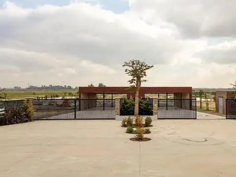 Venta de Lote de 700 m2 en Haras Andrea Virginia