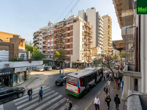 Oficina 4 ambientes con 2 baños