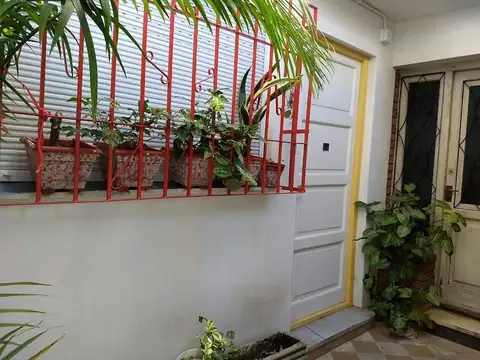 Honorio Pueyrredon al 700