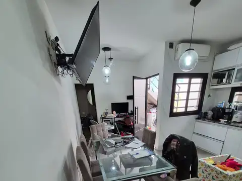 Depto Tipo Casa en Venta en Munro, USD 108.000