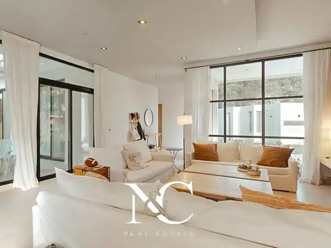 Casa en Venta en Costa Esmeralda, USD 318.000