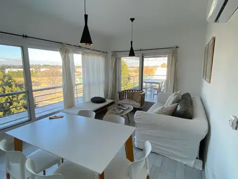 Departamento 2 ambientes venta / alquiler en Terrazas al gol Pilará