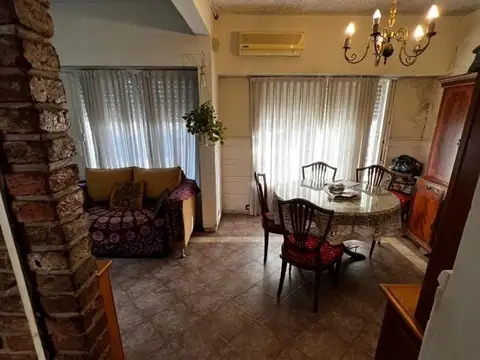 Depto Tipo Casa en Venta en Haedo, USD 66.999